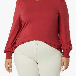 Amazon Essentials Women's Long-Sleeve Crewneck Smocked Cuff T-Shirt